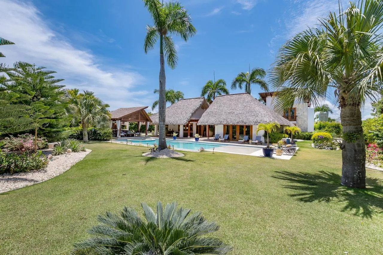 Private Villa With Incredible Pool, Maid, Jacuzzi - Cap Cana Resort Punta Cana