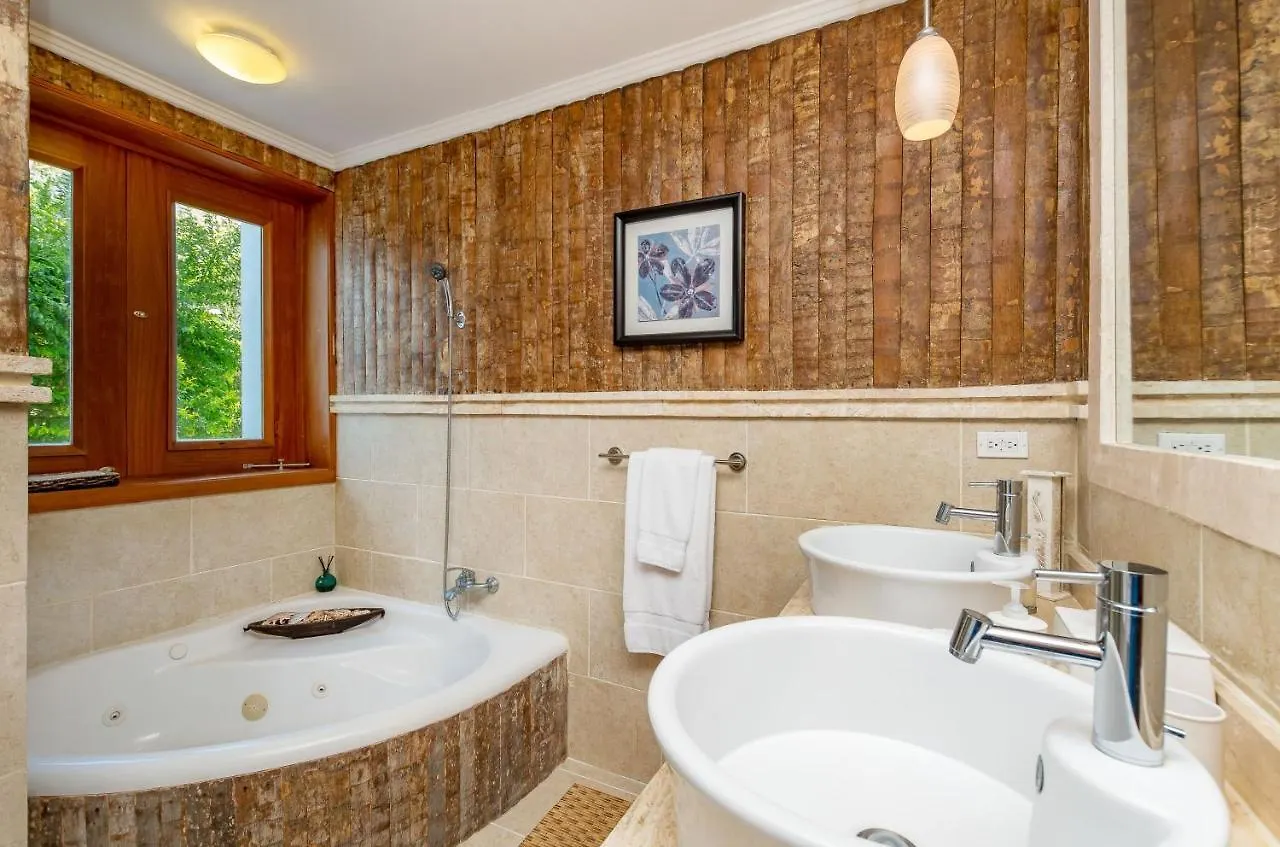 Private Villa With Incredible Pool, Maid, Jacuzzi - Cap Cana Resort Punta Cana