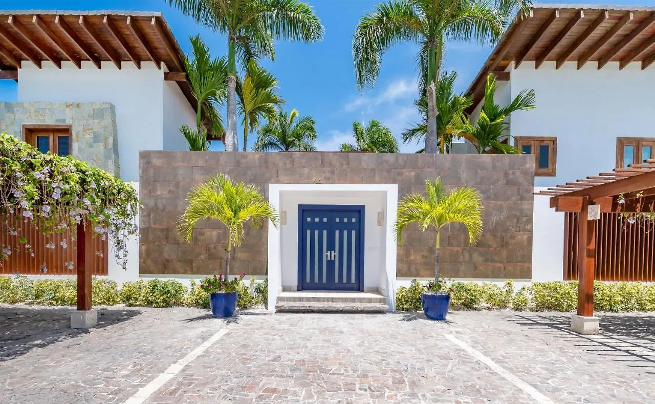 Private Villa With Incredible Pool, Maid, Jacuzzi - Cap Cana Resort Punta Cana